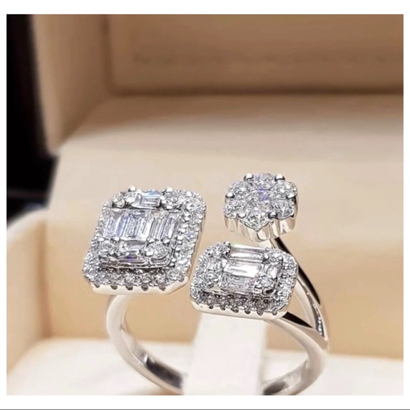 Jewelry - CZ Crystal Adjustable Ring